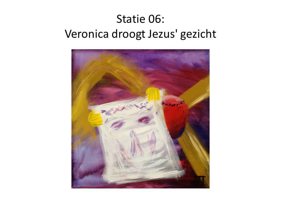 Statie 06: Veronica droogt Jezus gezicht