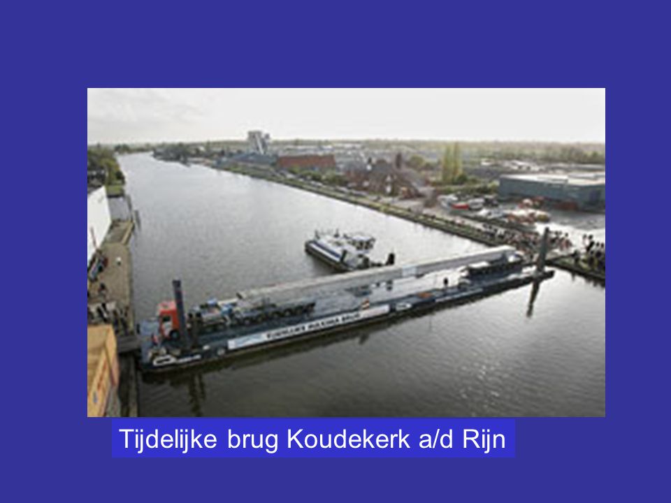 Tijdelijke brug Koudekerk a/d Rijn