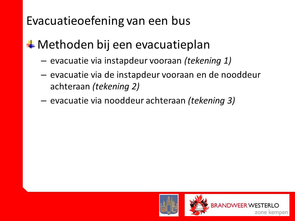 Evacuatieoefening van een bus