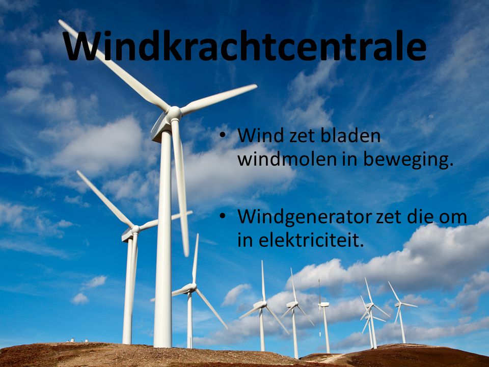 Windkrachtcentrale Wind zet bladen windmolen in beweging.