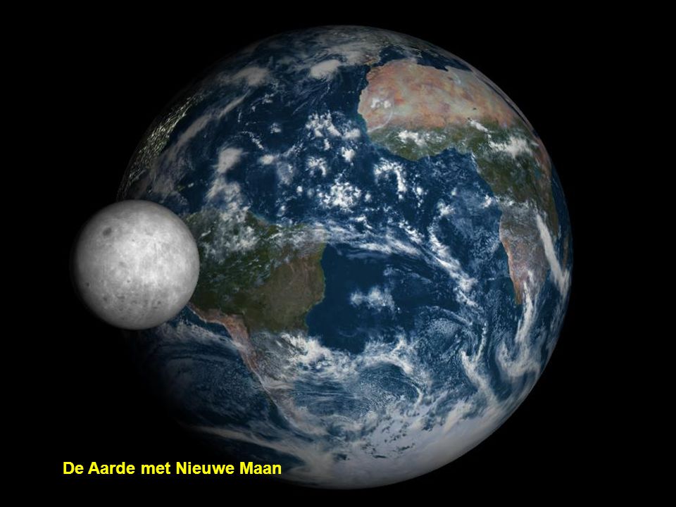 De Aarde met Nieuwe Maan