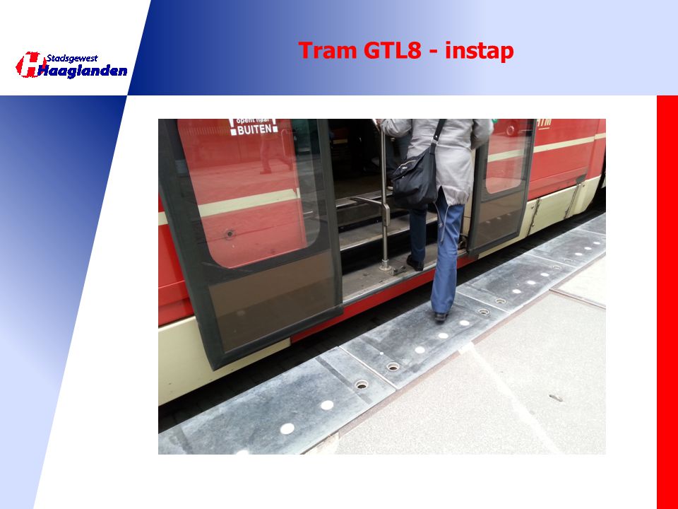 Tram GTL8 - instap